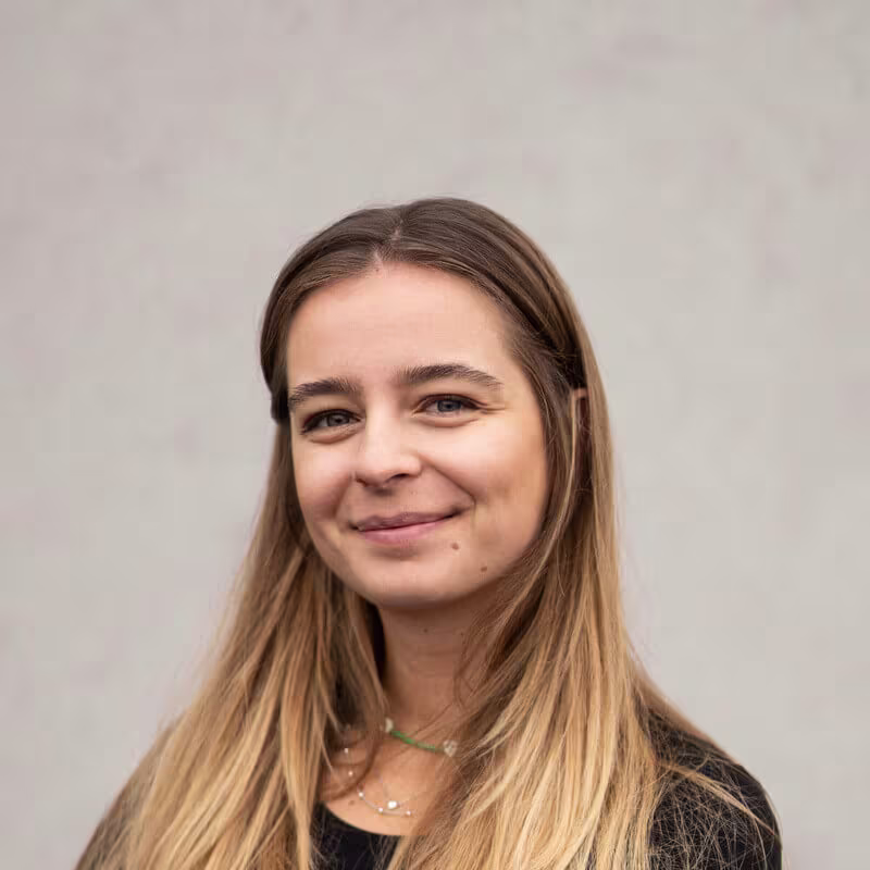Mgr. Dominika Neprašová